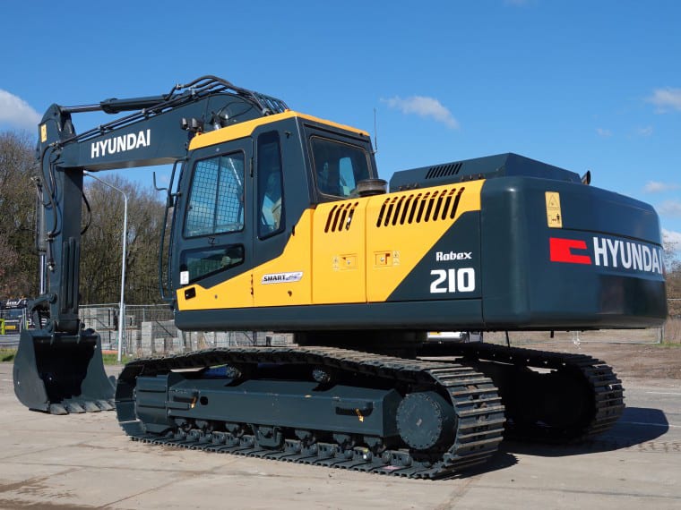Hyundai r210 экскаватор